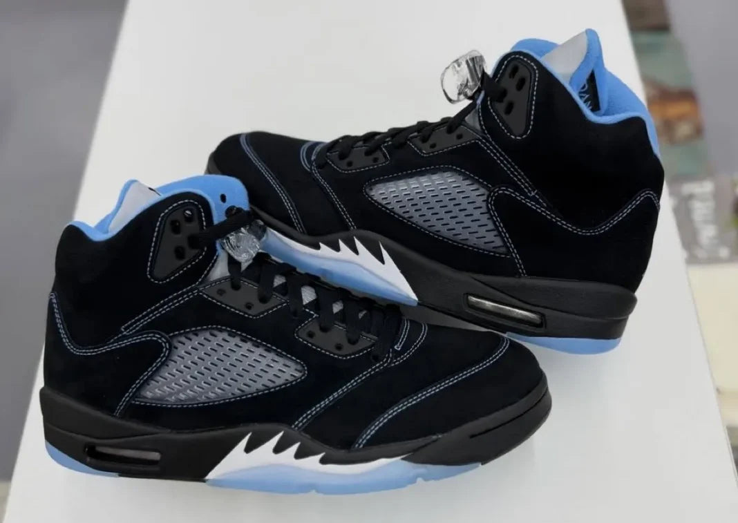 Air Jordan 5 Retro 'Black University Blue' 2026 (DD0587-008)