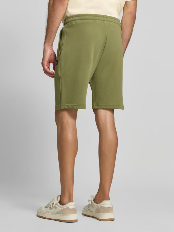 Scotch & Soda Shorts with label badge and elastic waistband in grass