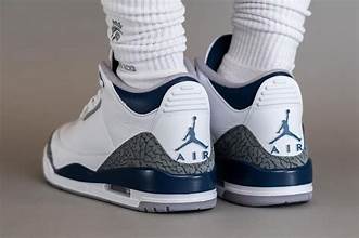 Air Jordan 3 Retro 'Midnight Navy' (CT8532-140)