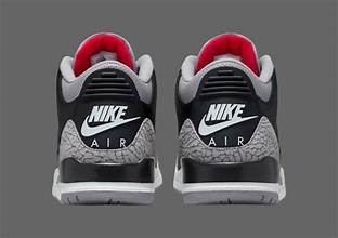 Air Jordan 3 Retro OG 'Black Cement' 2024 (DN3707-010)