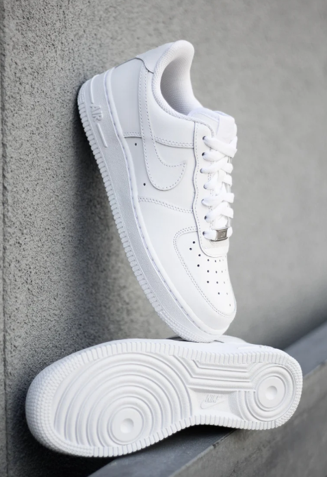 Nike Air Force 1 Low Triple White (CW2288-111)
